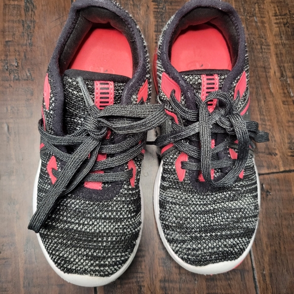 Athletic Works Shoes sz 12 - Picture 3 of 9